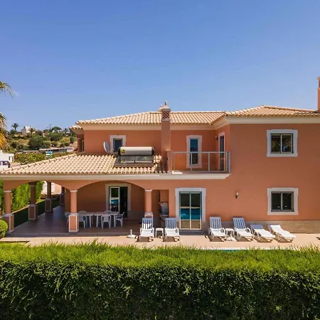 Villa Hugo - Bright Modern Walk To Restaurants Albufeira