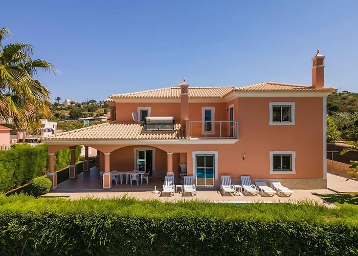 Villa Hugo - Bright Modern Walk To Restaurants Albufeira