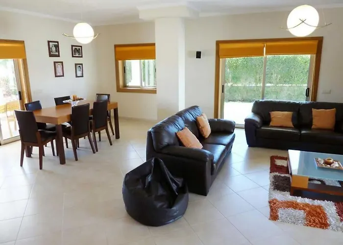 Hugo - Bright Modern Walk To Restaurants *